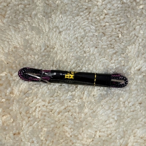 Dr Martens Pink Leopard Boot Laces - Picture 5 of 7